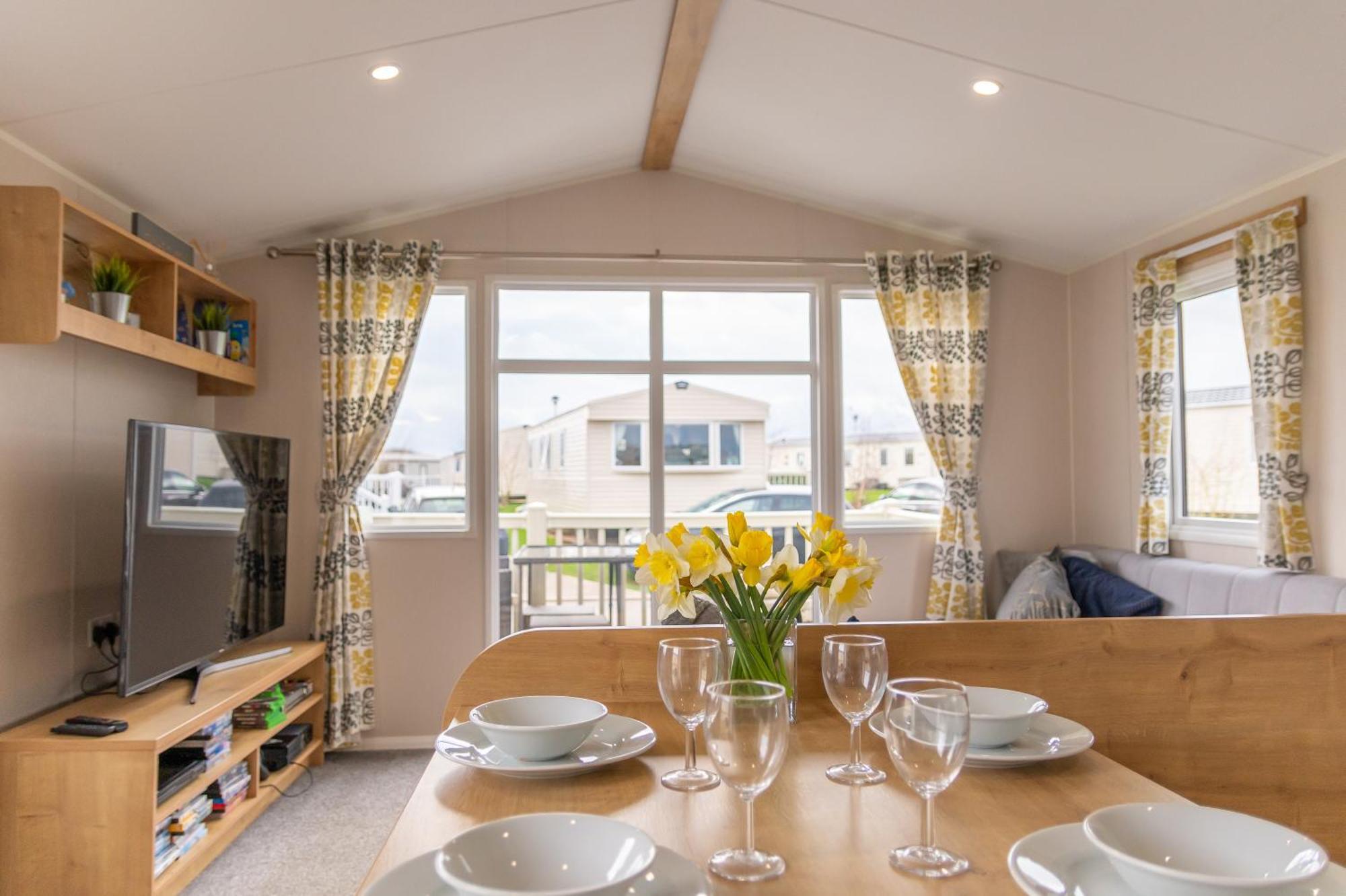 64 Lancaster The Lazy Willow 3 Bedroom Hot Tub Caravan Tattershall Lakes Luaran gambar
